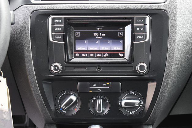 Used 2017 Volkswagen Jetta S FWD image 19