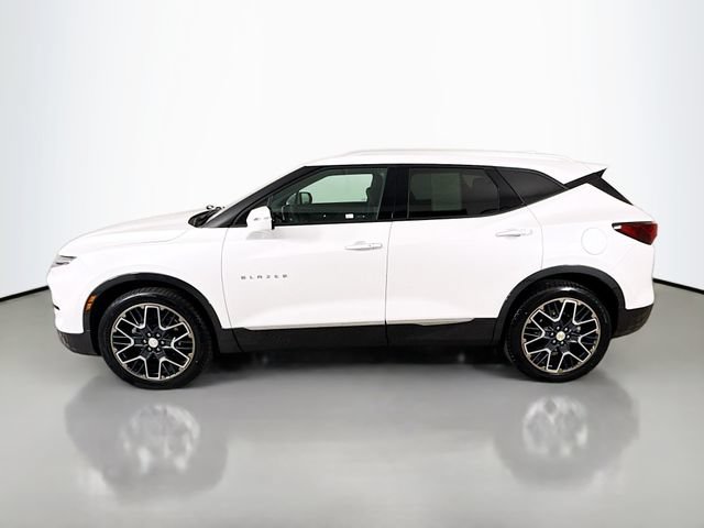 Used 2024 Chevrolet Blazer Premier w/ Enhanced Convenience Package AWD/4WD image 4