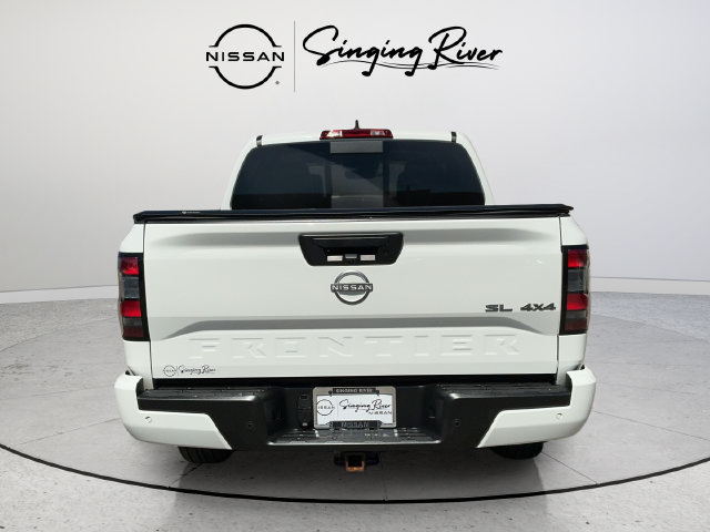 Used 2024 Nissan Frontier SL w/ Technology Package AWD/4WD image 6