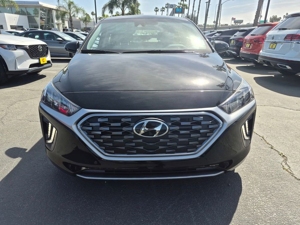 Used 2022 Hyundai Ioniq Limited image 6