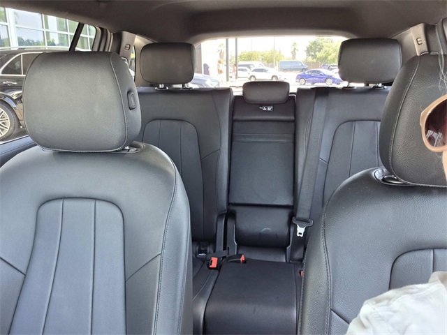 Certified 2023 Mercedes-Benz GLB 250 w/ Premium Package image 25