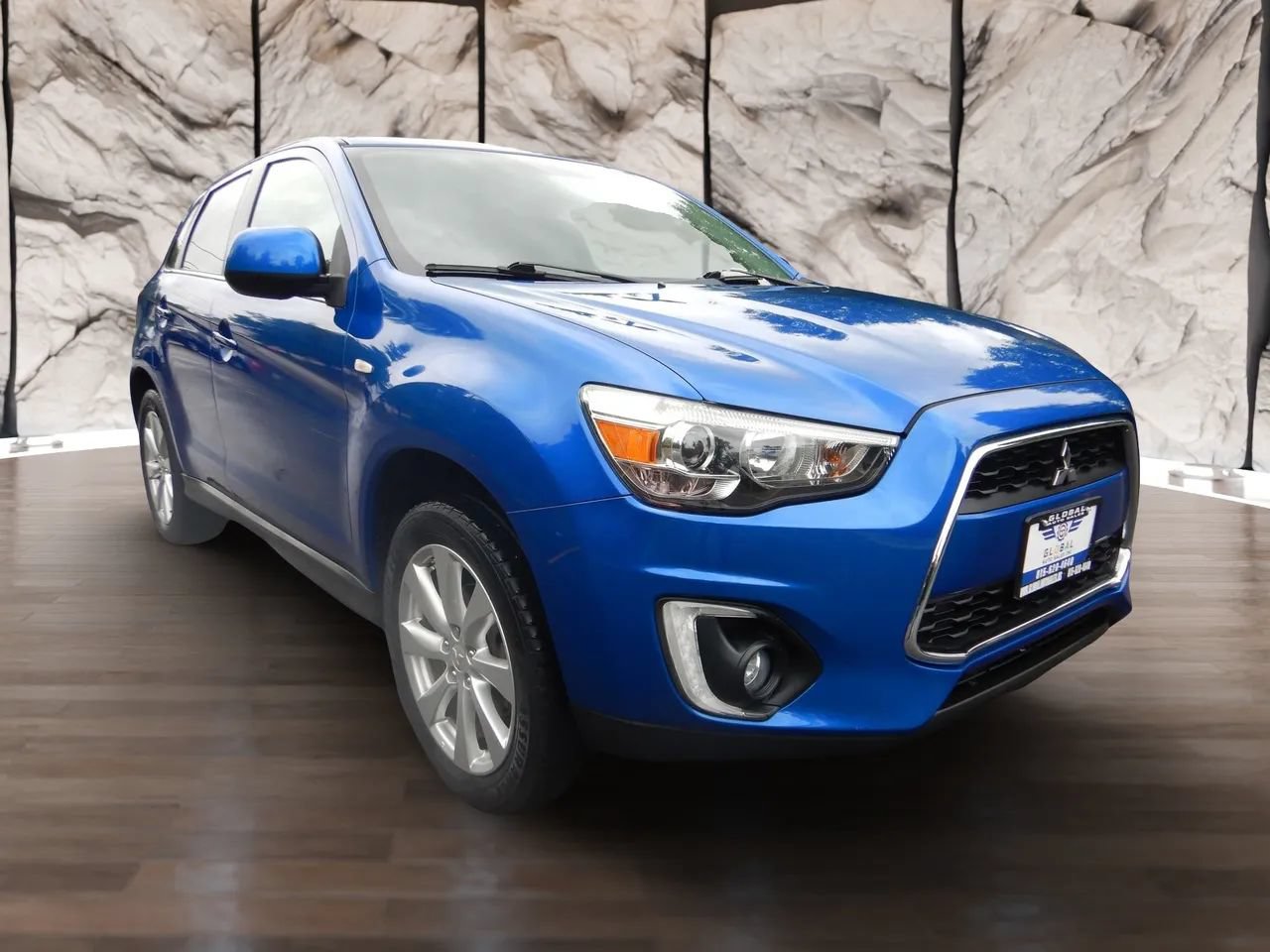 Used 2015 Mitsubishi Outlander Sport SE FWD image 4