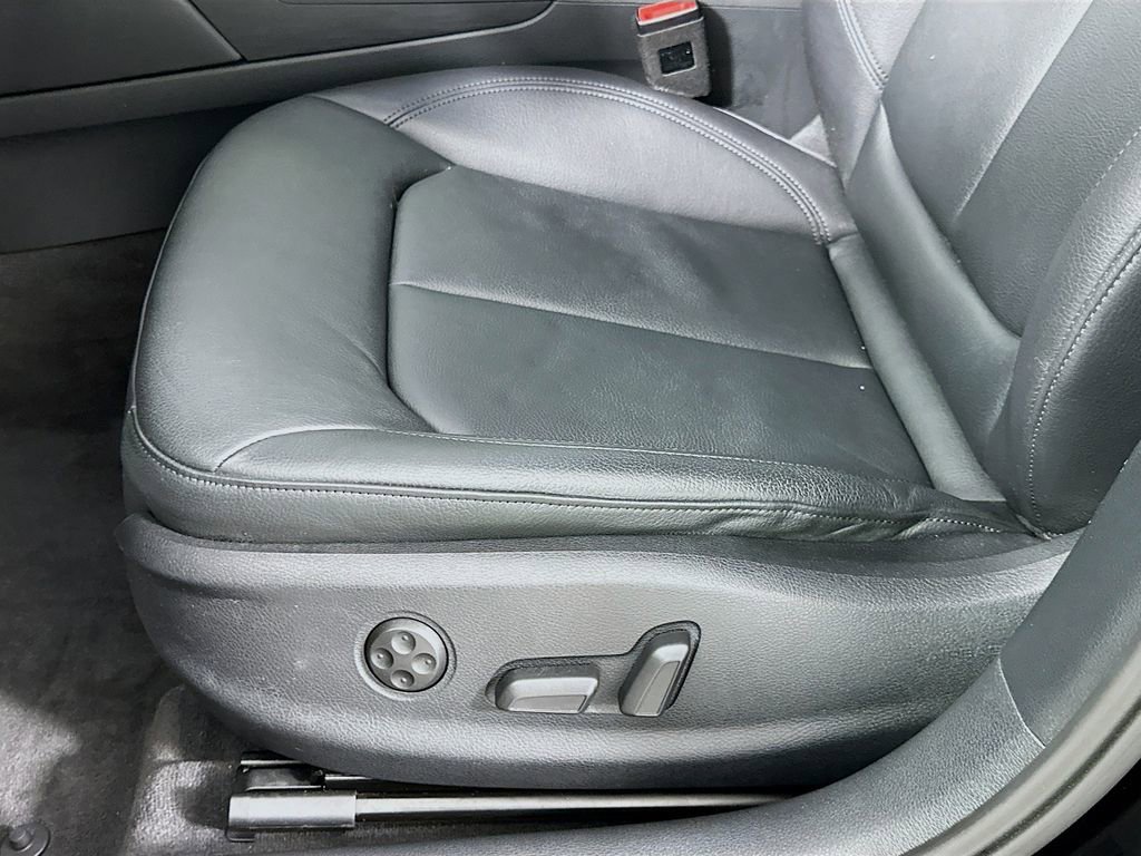 Used 2019 Audi A3 2.0T Premium w/ Convenience Package image 19