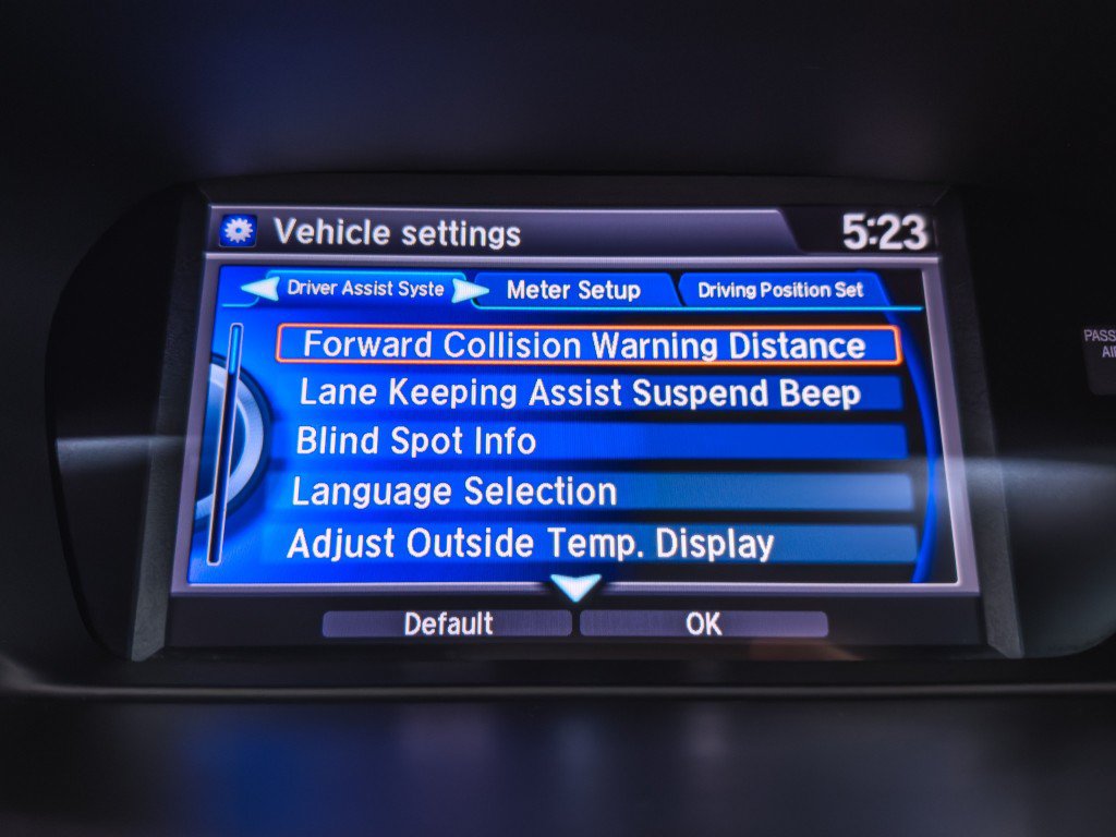 Used 2017 Acura TLX w/ Technology Package FWD image 40