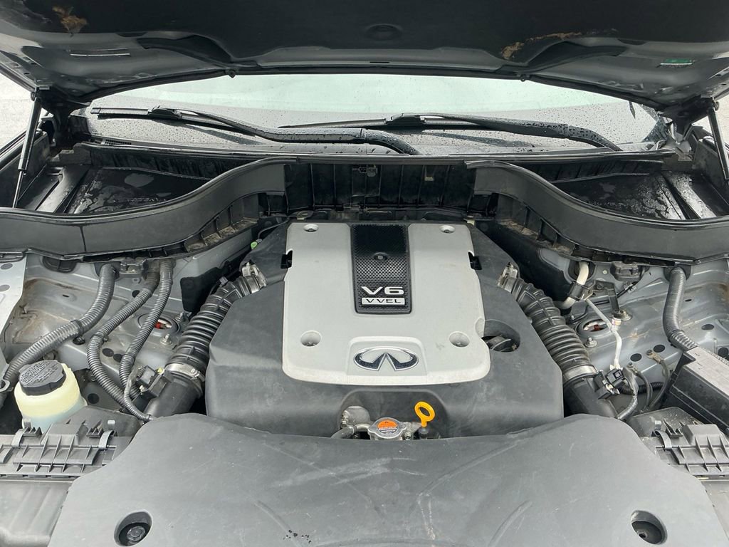 Used 2016 INFINITI QX70 2WD w/ Premium Package image 25
