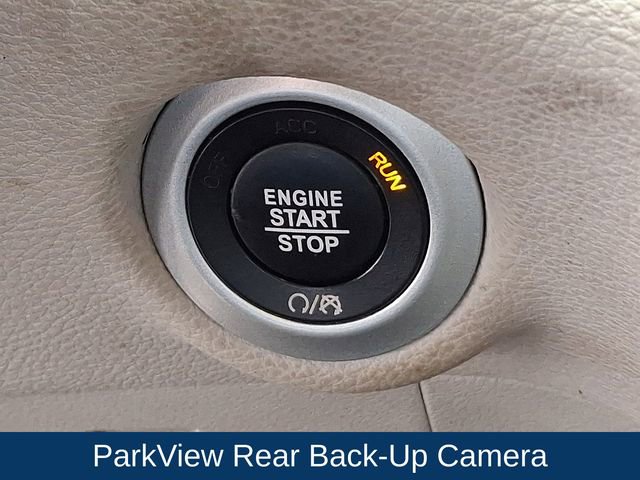 Used 2021 Chrysler Pacifica Touring image 9