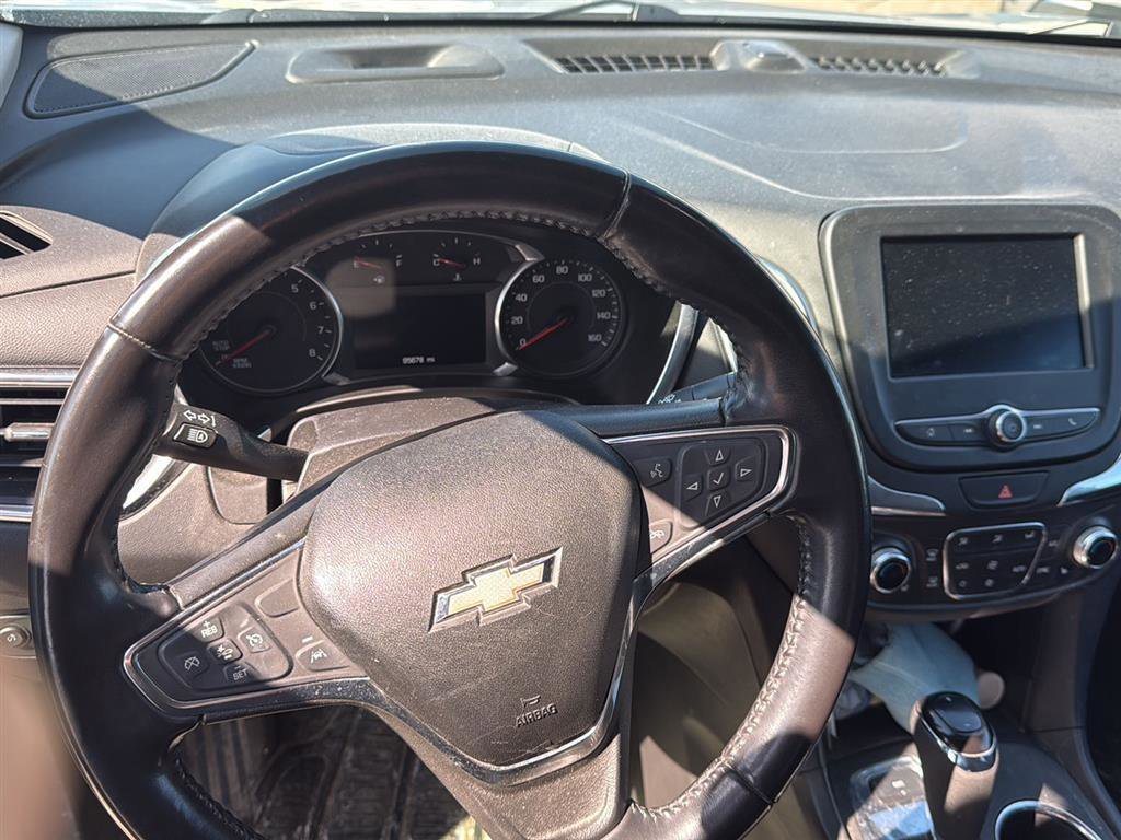 Used 2021 Chevrolet Equinox LT image 13