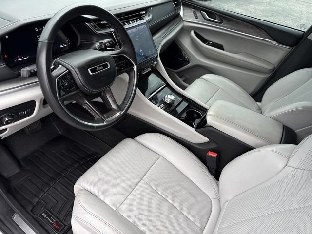 Used 2021 Jeep Grand Cherokee L Overland w/ Luxury Tech Group IV AWD/4WD image 14