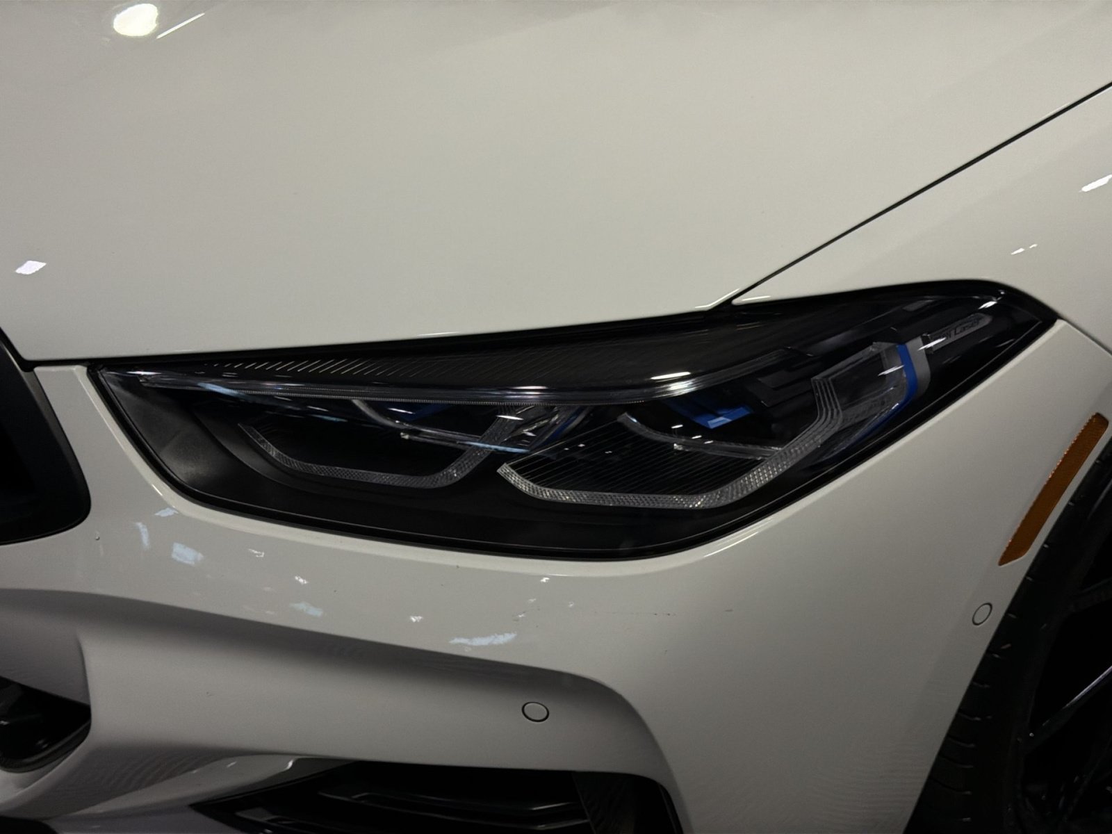 Used 2025 BMW M850i xDrive Coupe w/ M Carbon Exterior Package AWD/4WD image 13
