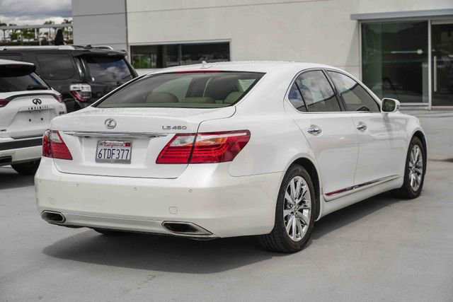 Used 2011 Lexus LS 460 w/ Comfort Pkg image 4