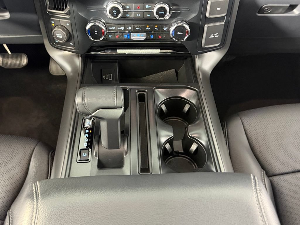 Used 2025 Ford F150 Lariat AWD/4WD image 21