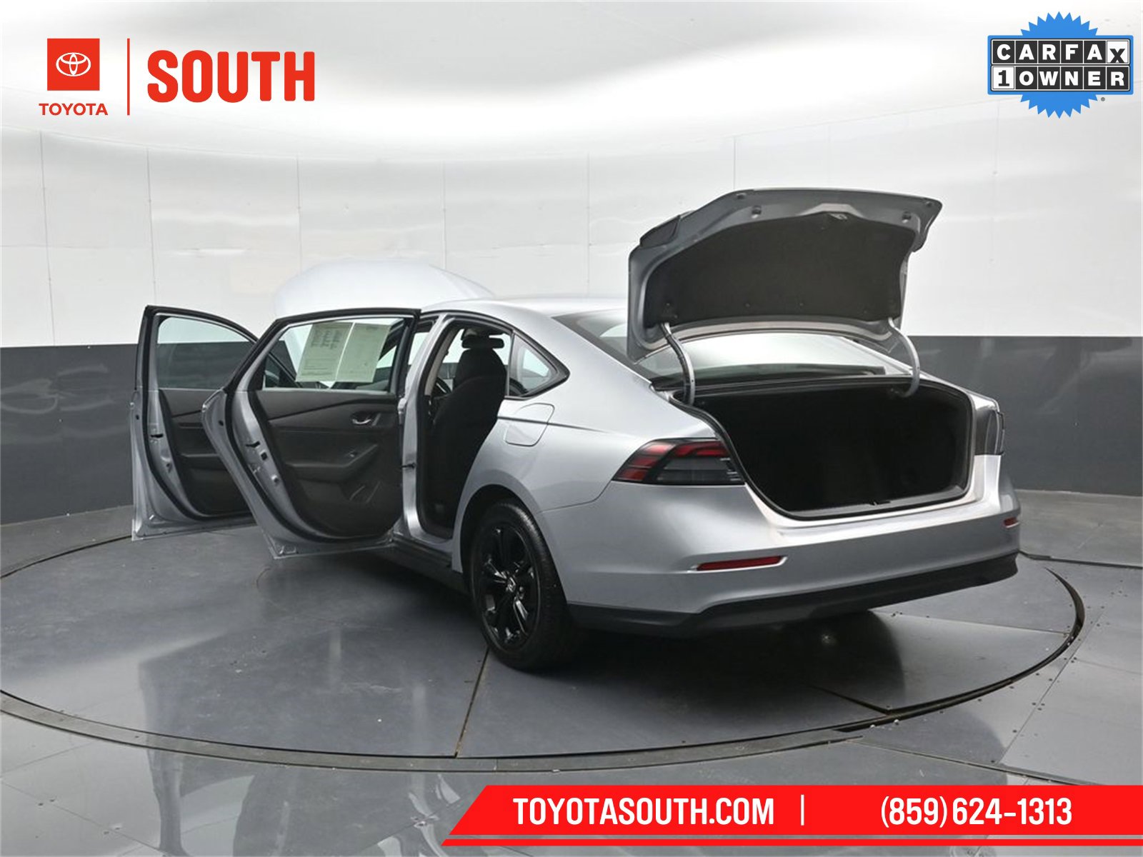 Used 2025 Honda Accord SE image 48