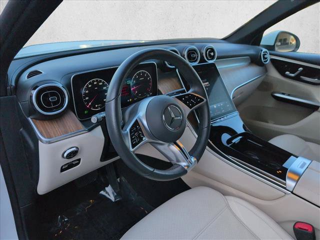 Used 2024 Mercedes-Benz GLC 300 4MATIC image 10