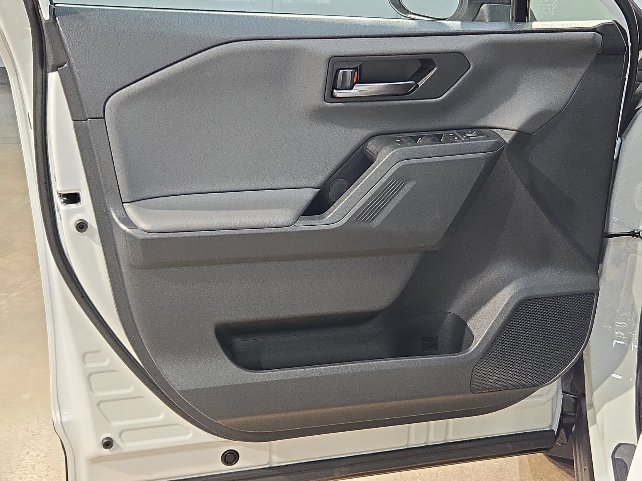 New 2026 Toyota RAV4 SE AWD/4WD image 15