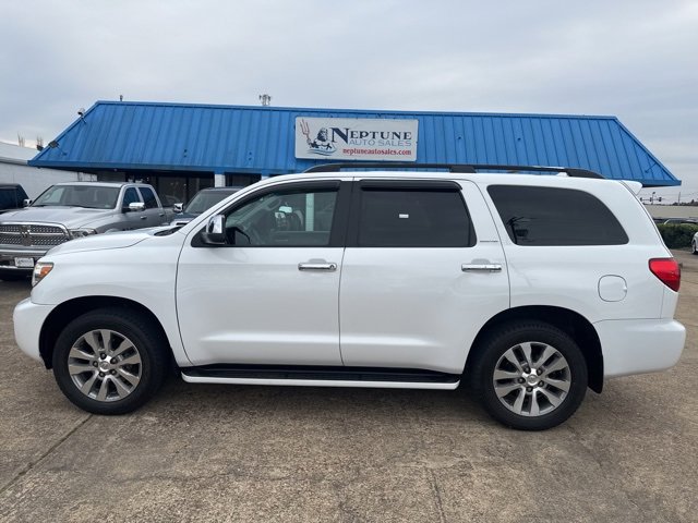 Used 2015 Toyota Sequoia Limited image 8