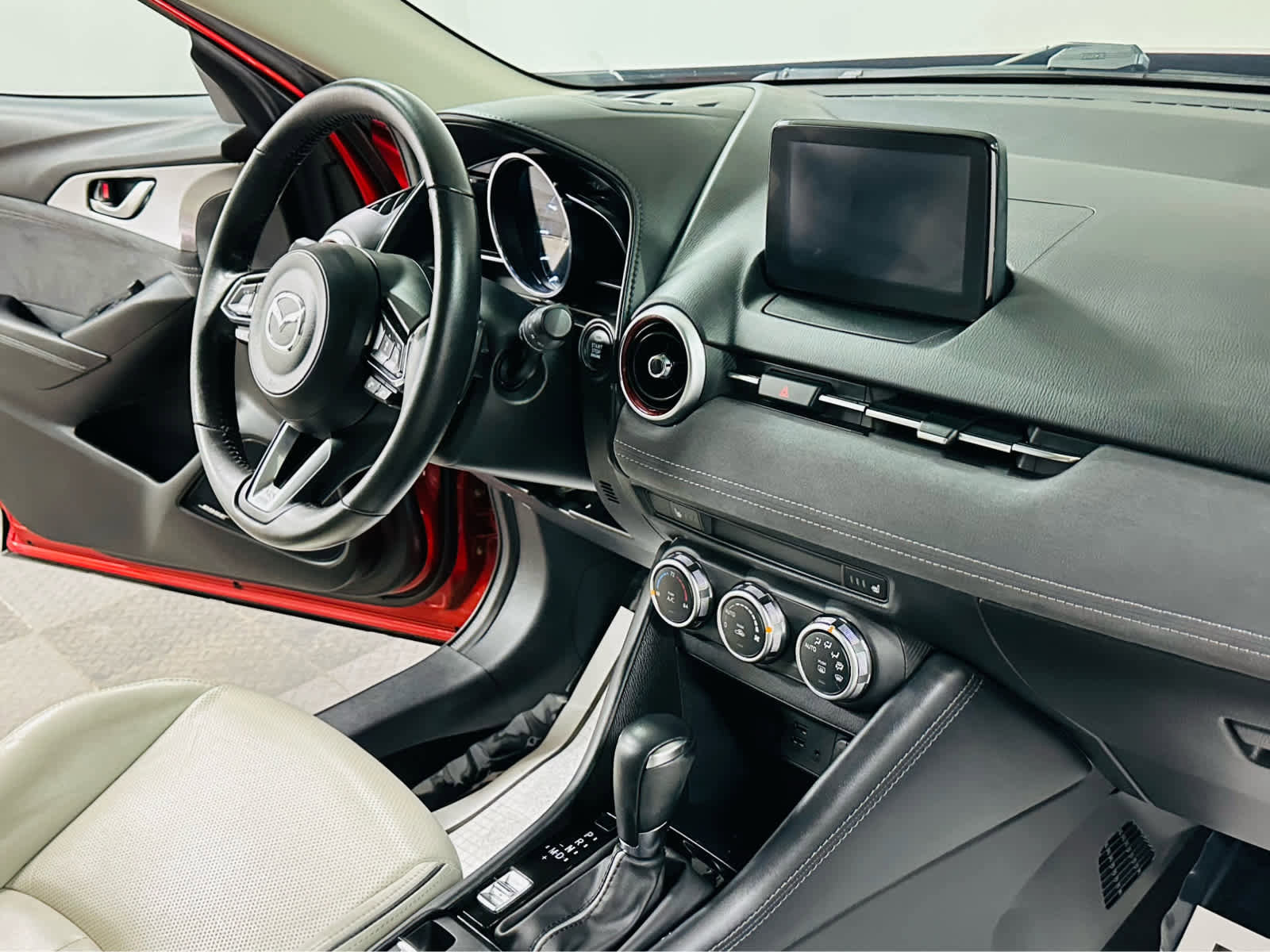 Used 2019 MAZDA CX-3 Grand Touring image 8