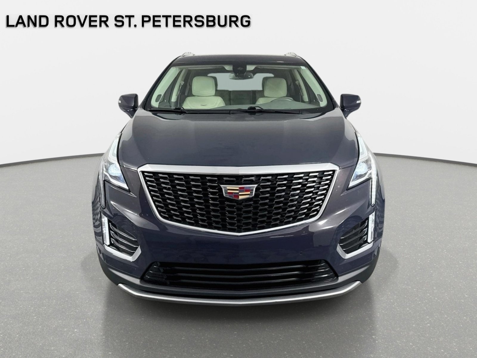 Used 2024 Cadillac XT5 Premium Luxury FWD image 2