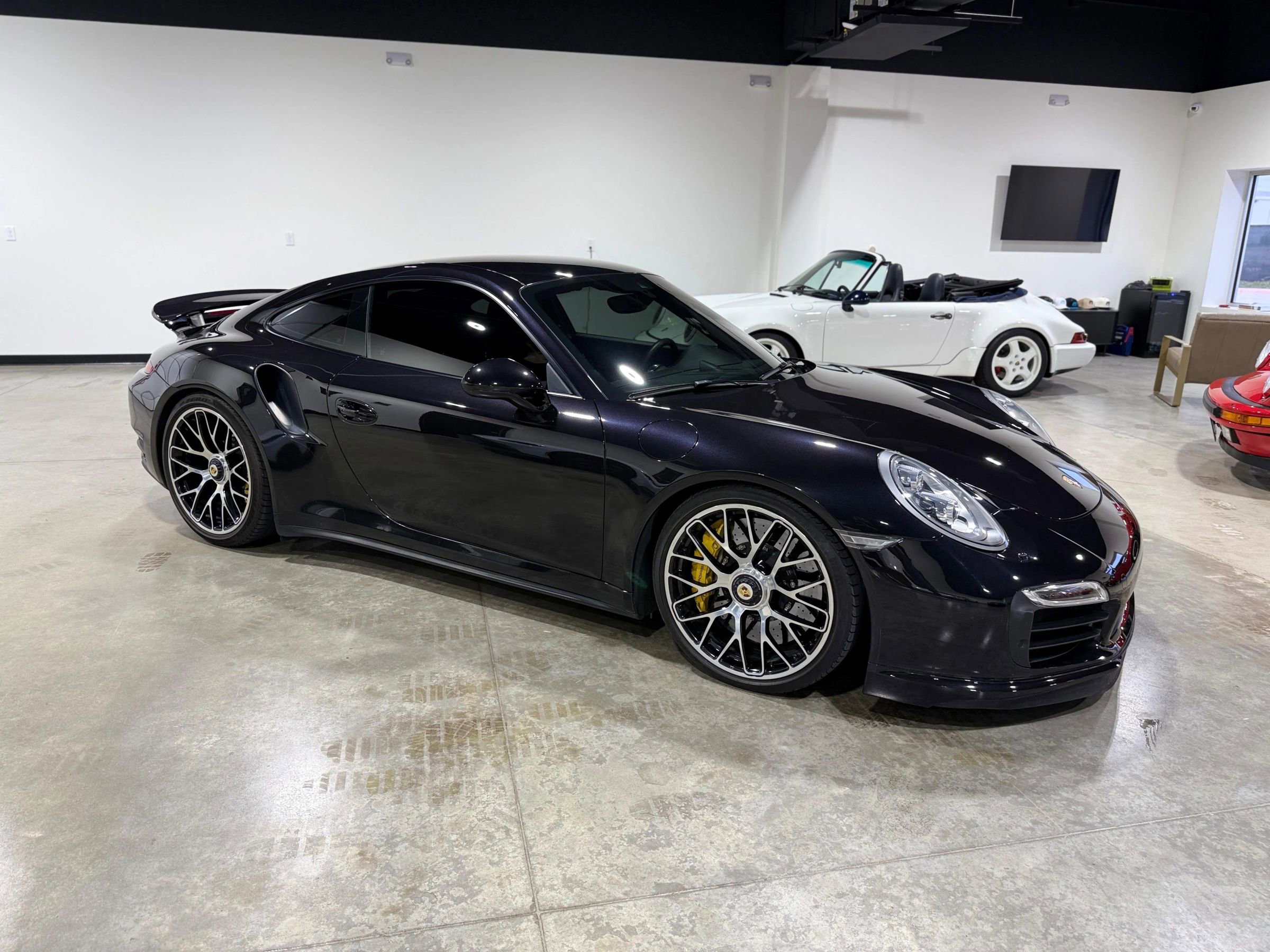 Used 2014 Porsche 911 Turbo S AWD/4WD image 7