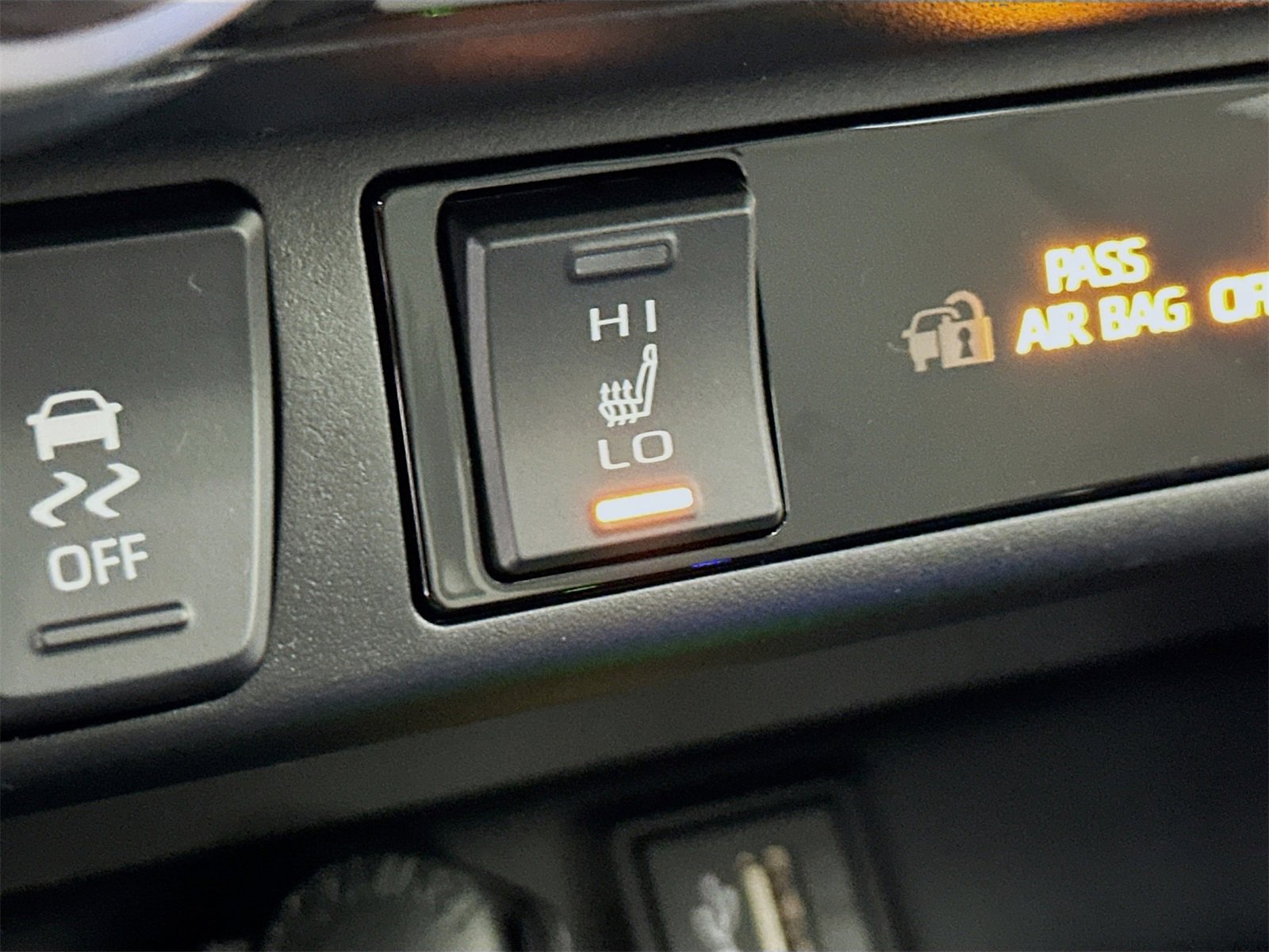 New 2025 Toyota RAV4 XLE Premium image 21