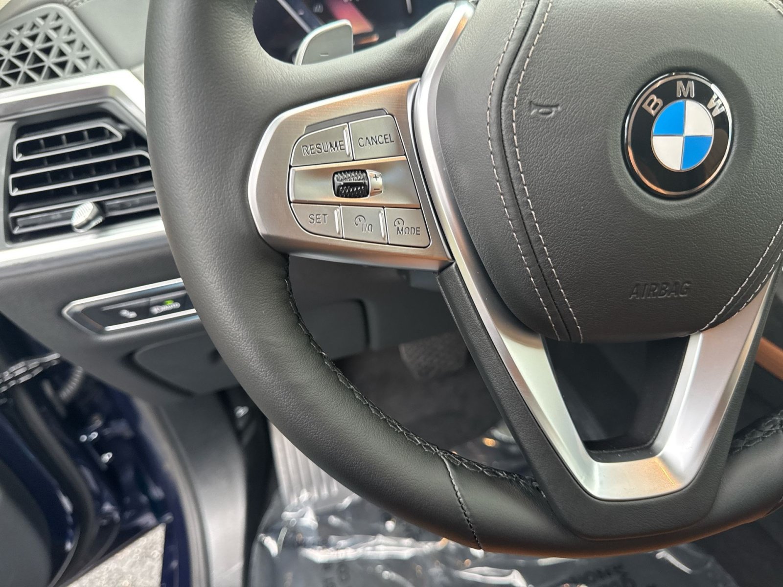 New 2027 BMW X7 xDrive40i AWD/4WD image 46