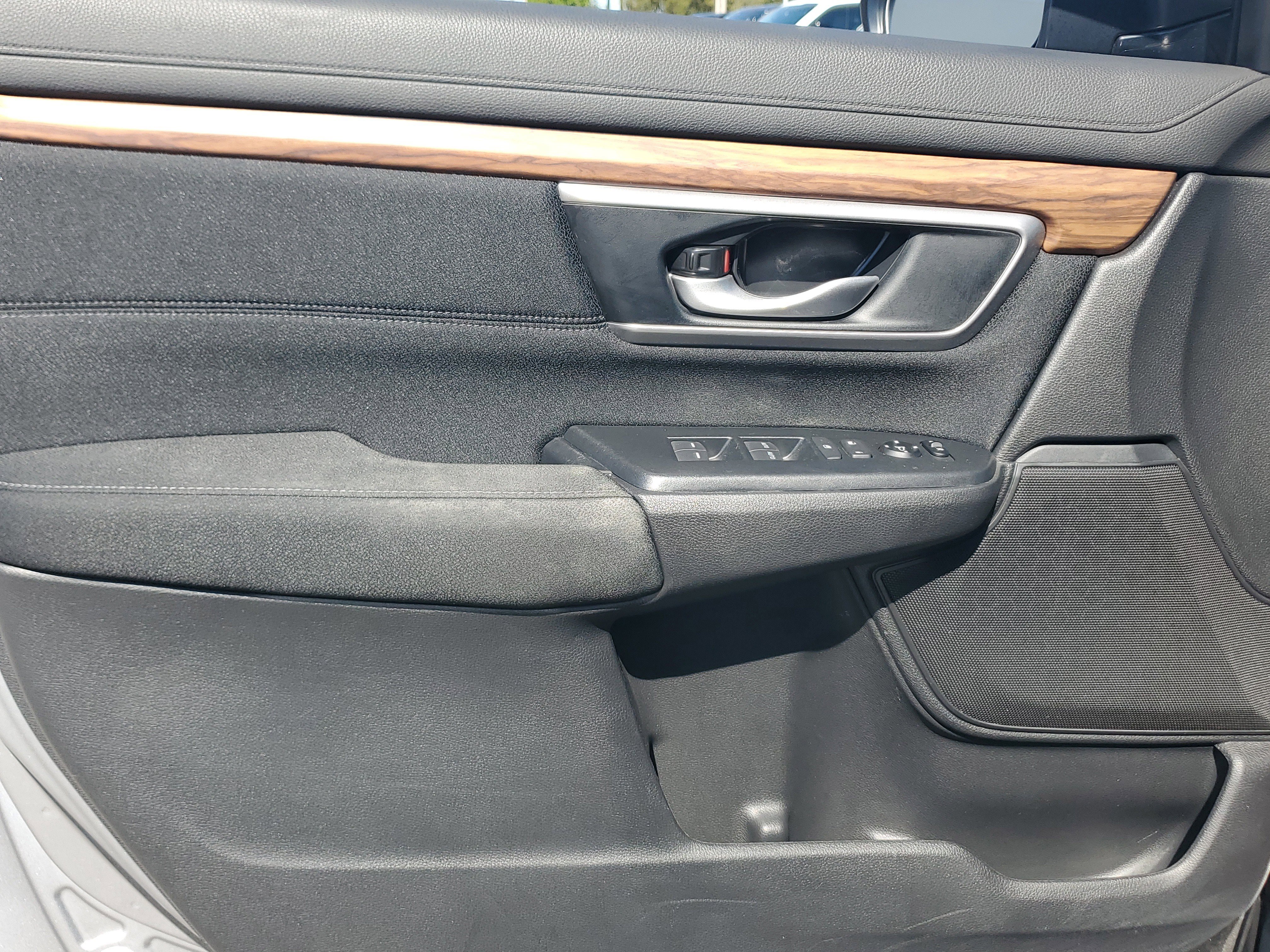 Used 2022 Honda CR-V EX image 25