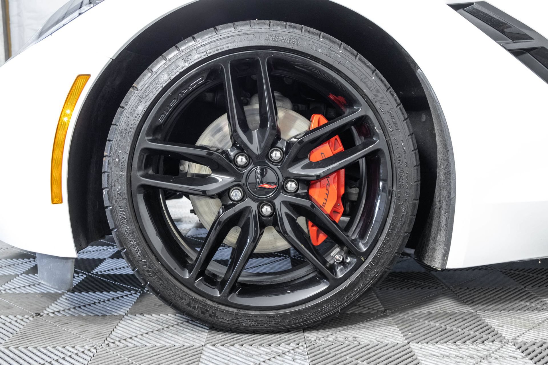 Used 2019 Chevrolet Corvette Stingray Coupe w/ Battery Protection Package RWD image 41