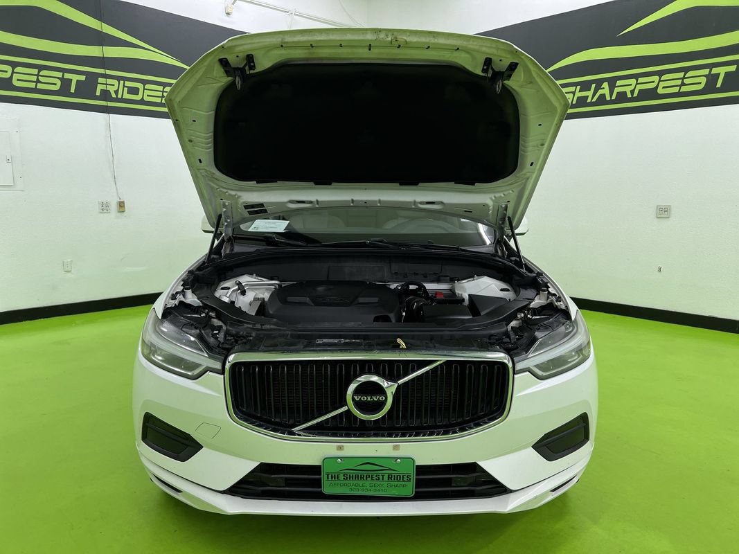 Used 2018 Volvo XC60 T6 Momentum w/ Convenience Package AWD/4WD image 4