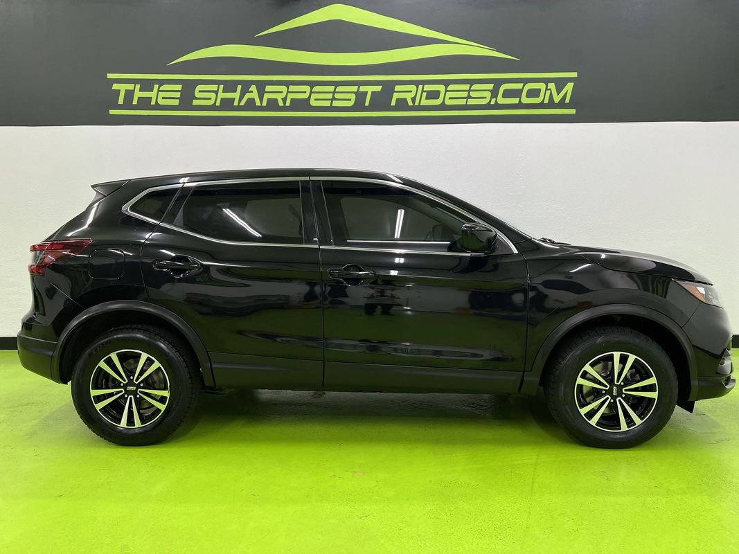 Used 2020 Nissan Rogue Sport S FWD image 11