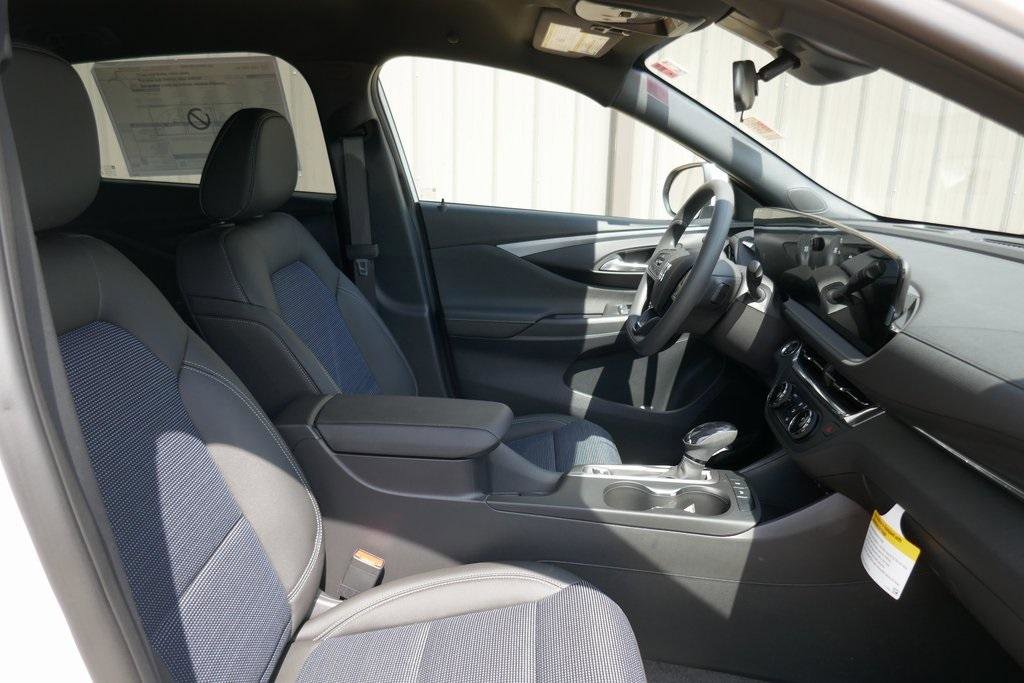 New 2026 Buick Envista Preferred image 9