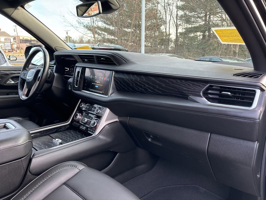 Certified 2023 GMC Yukon XL Denali image 24