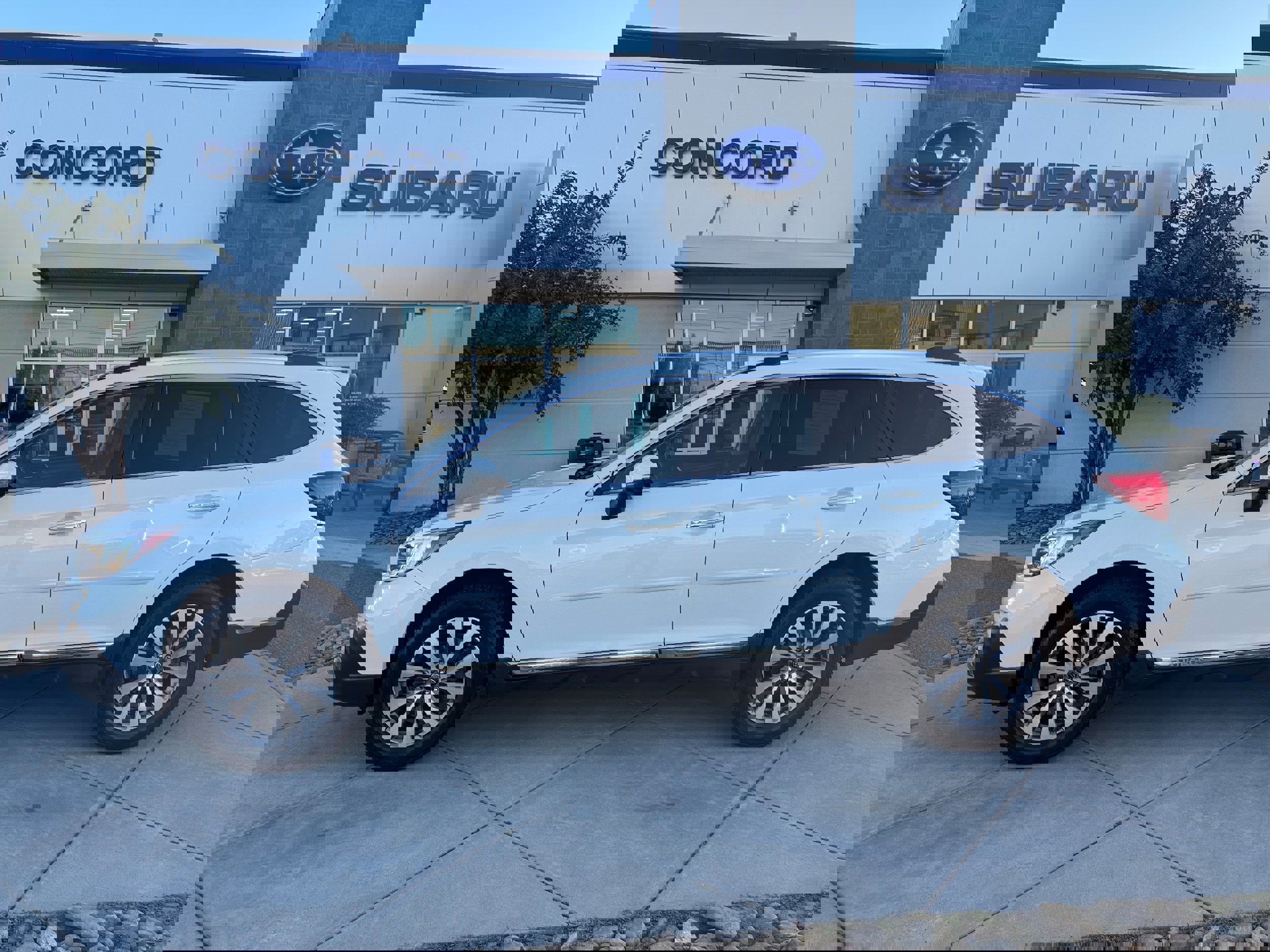 Used 2018 Subaru Outback 2.5i Touring w/ Popular Package #3