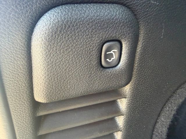 Used 2013 Jeep Grand Cherokee Overland Summit AWD/4WD image 30