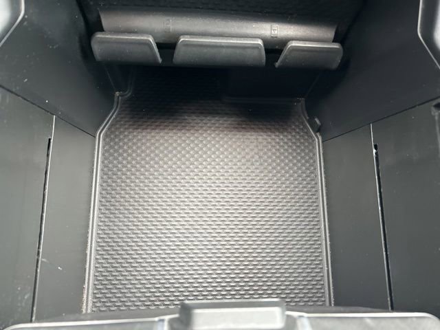 Used 2021 RAM 1500 Big Horn RWD image 31