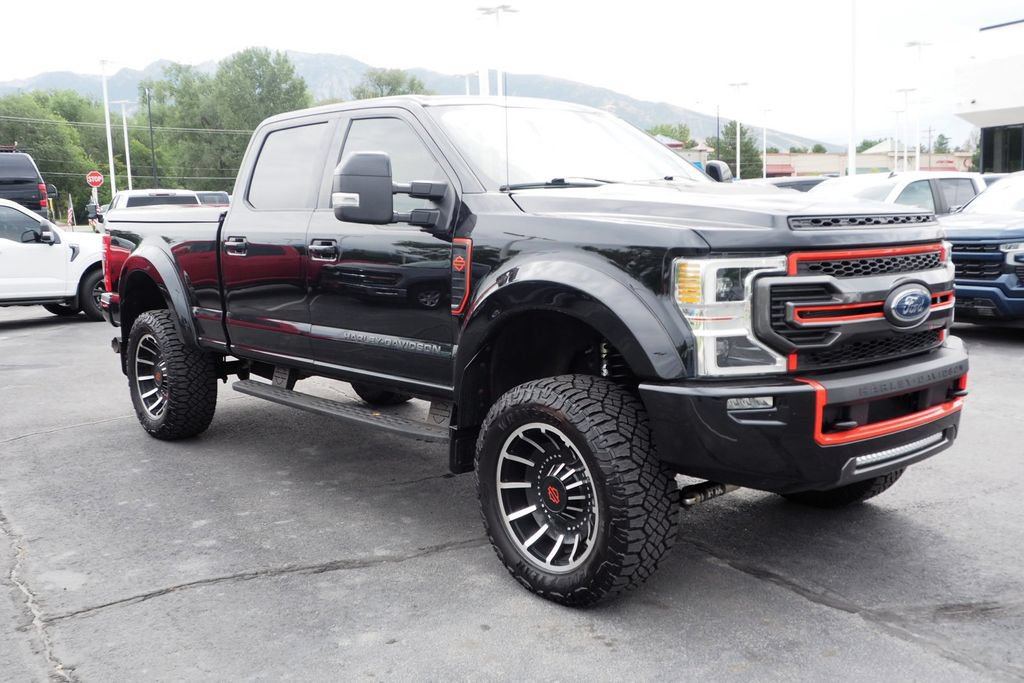 Used 2021 Ford F350 Lariat w/ Lariat Ultimate Package AWD/4WD image 3