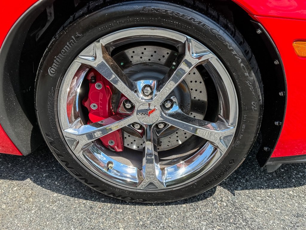 Used 2012 Chevrolet Corvette Grand Sport RWD image 36