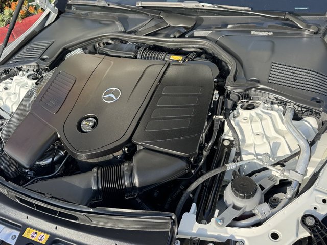 Used 2024 Mercedes-Benz C 300 Sedan image 5