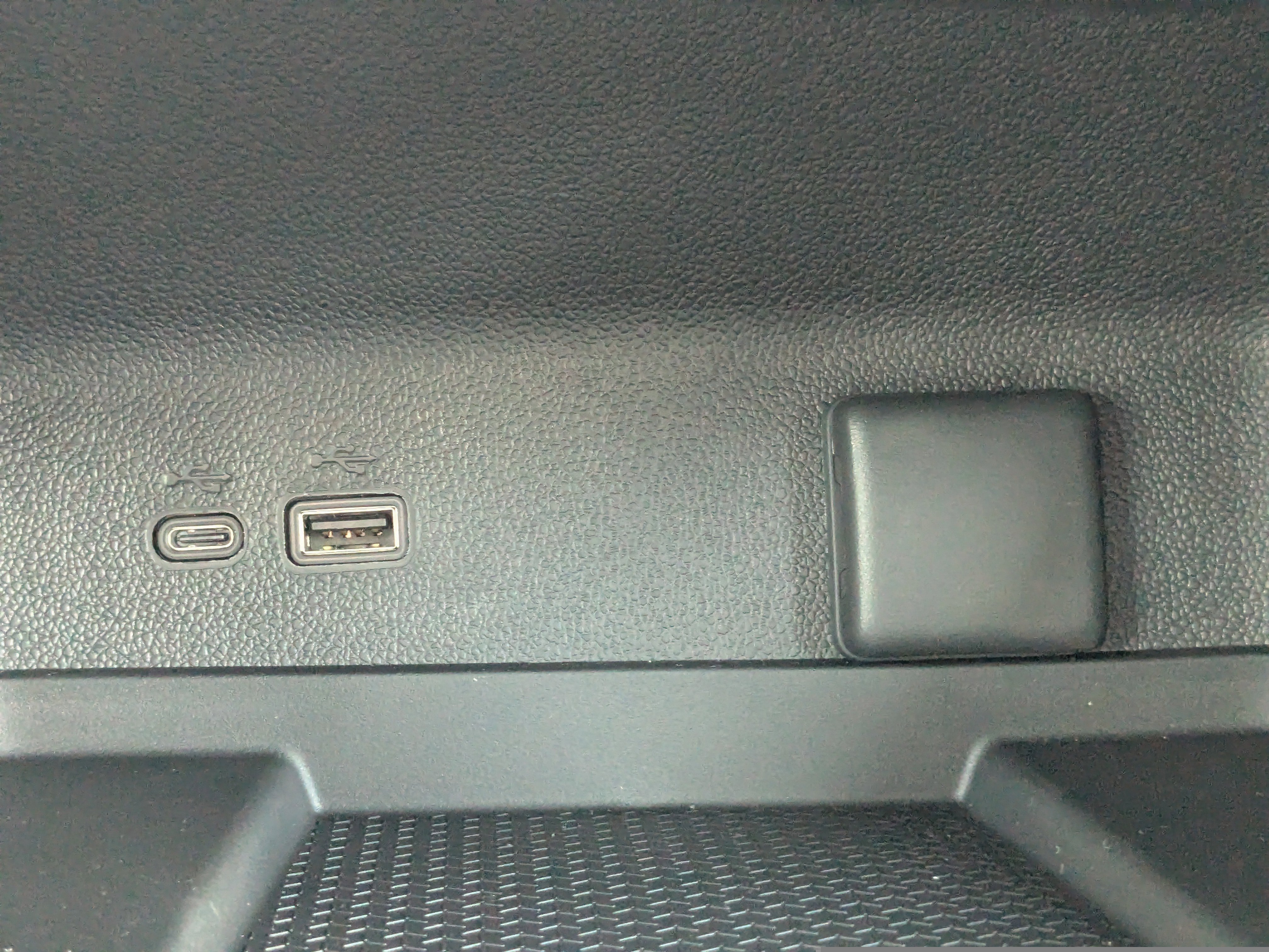 New 2025 Chevrolet Traverse LT w/ Enhanced Driving Package image 28