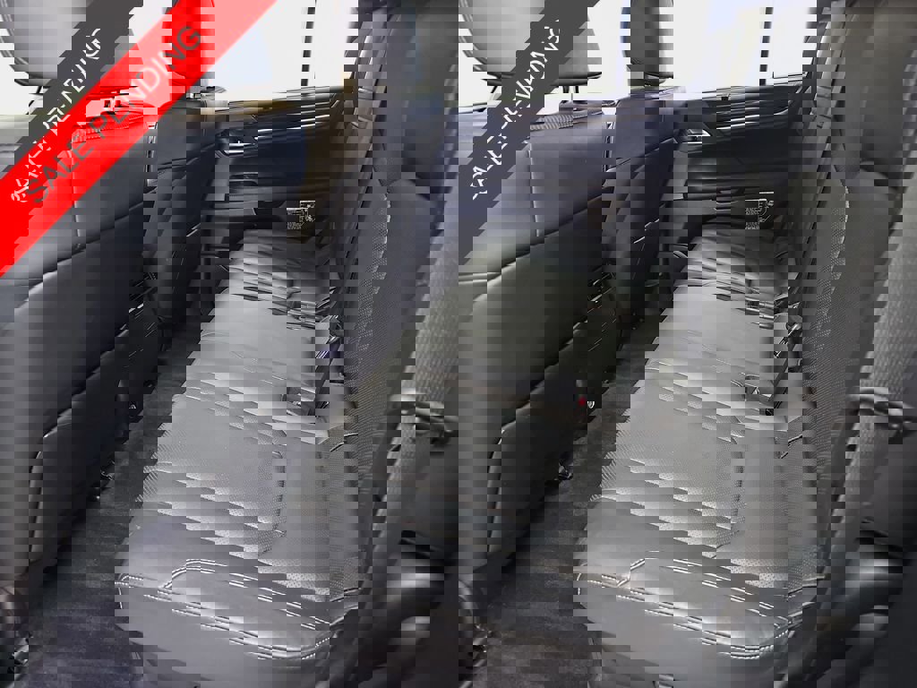 Used 2018 Lexus LX 570 4WD image 17