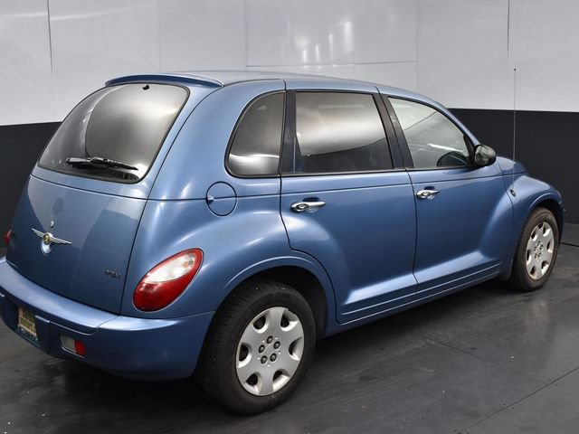 Used 2007 Chrysler PT Cruiser Touring FWD image 4