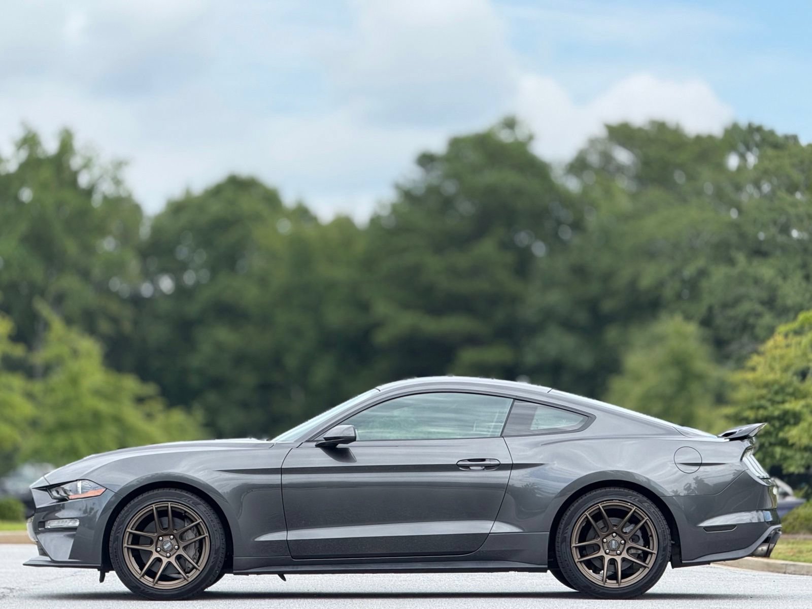 Used 2019 Ford Mustang GT RWD image 9