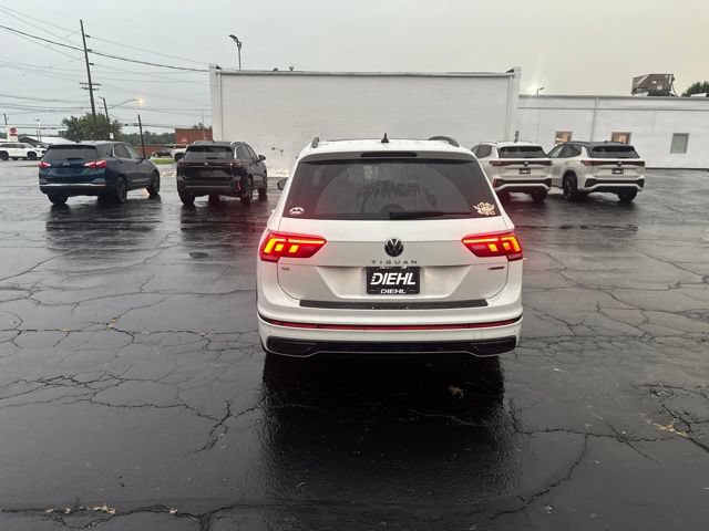 Used 2023 Volkswagen Tiguan SE R-Line AWD/4WD image 6