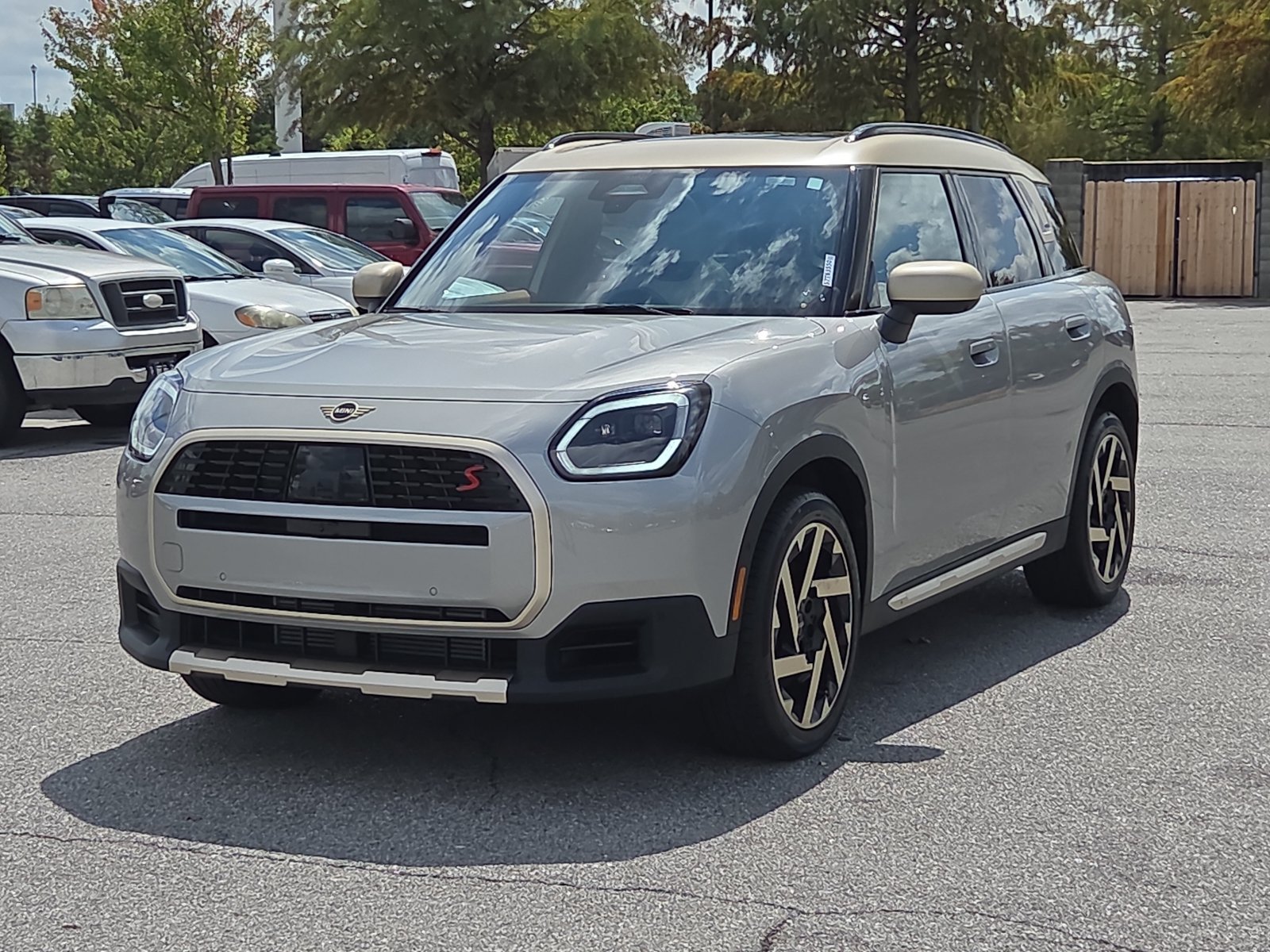 Used 2025 MINI Cooper Countryman S AWD/4WD image 2