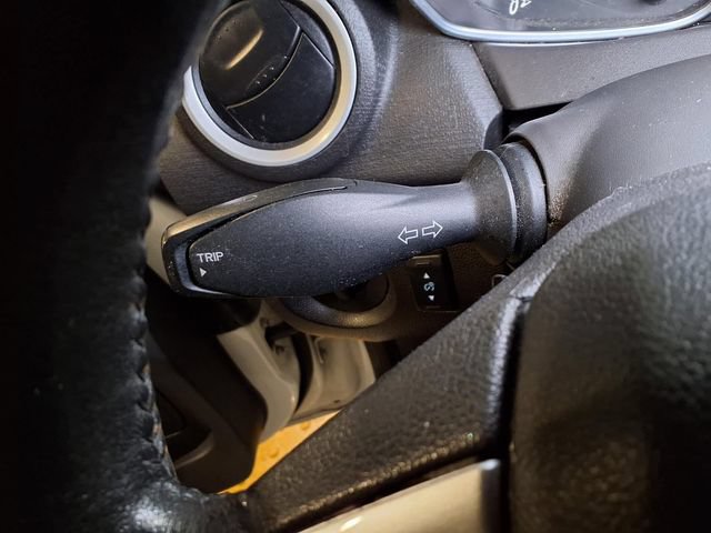 Used 2015 Ford Fiesta SE FWD image 13