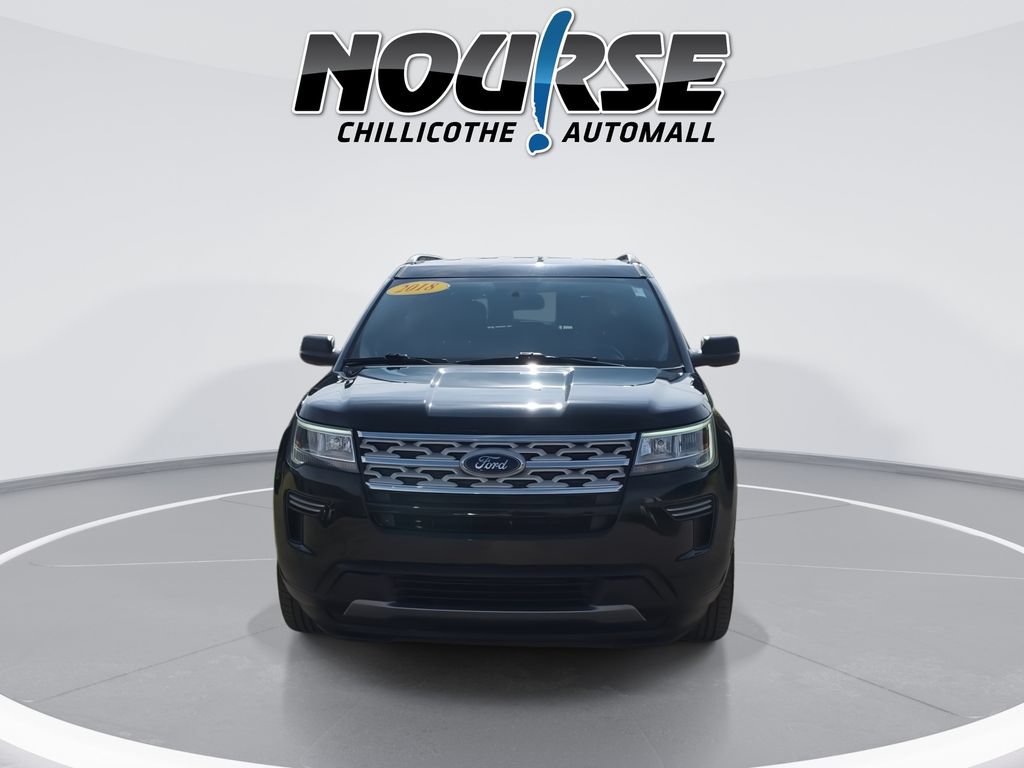 Used 2018 Ford Explorer XLT AWD/4WD image 3