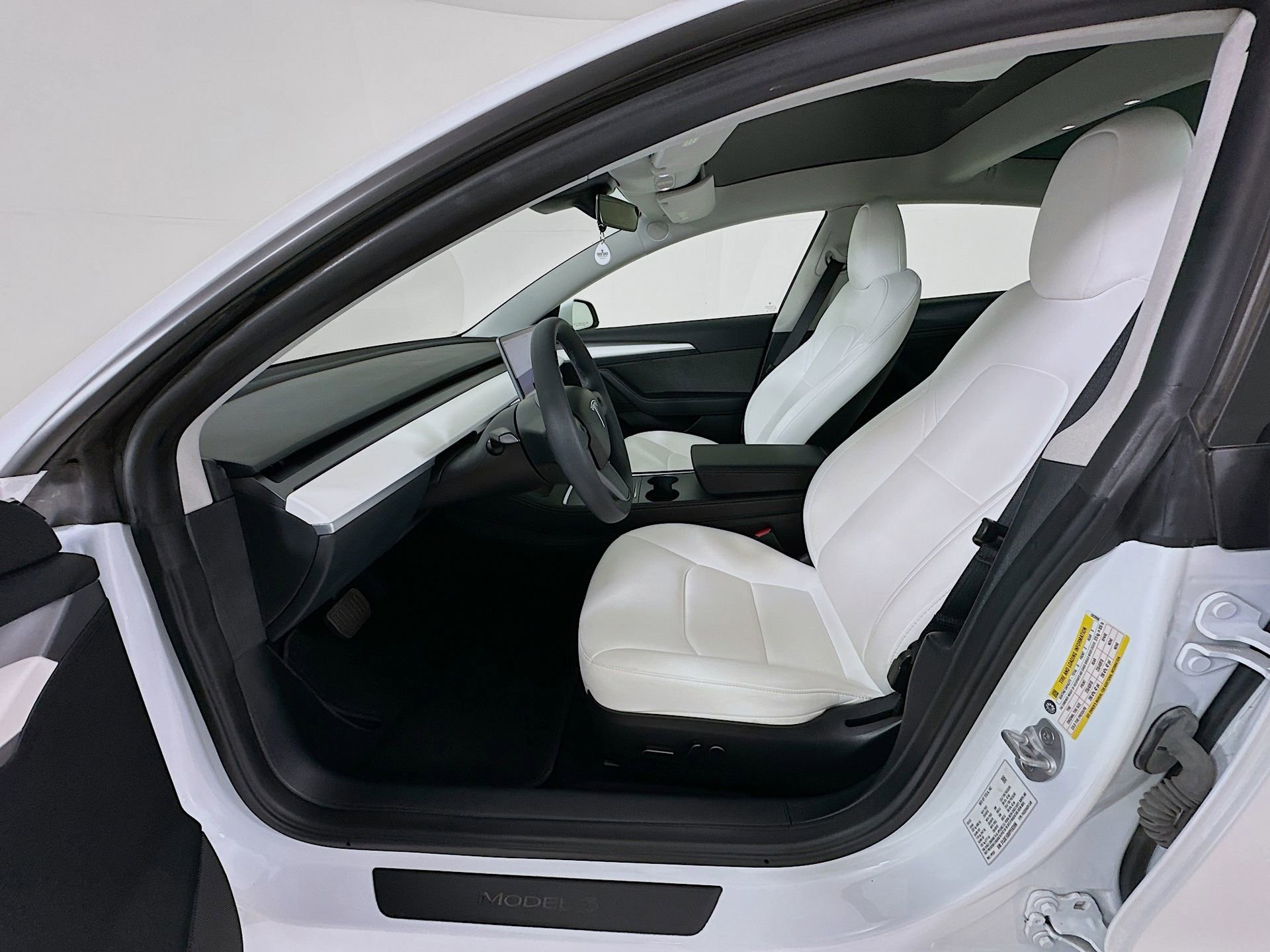 Used 2023 Tesla Model 3 Long Range image 22