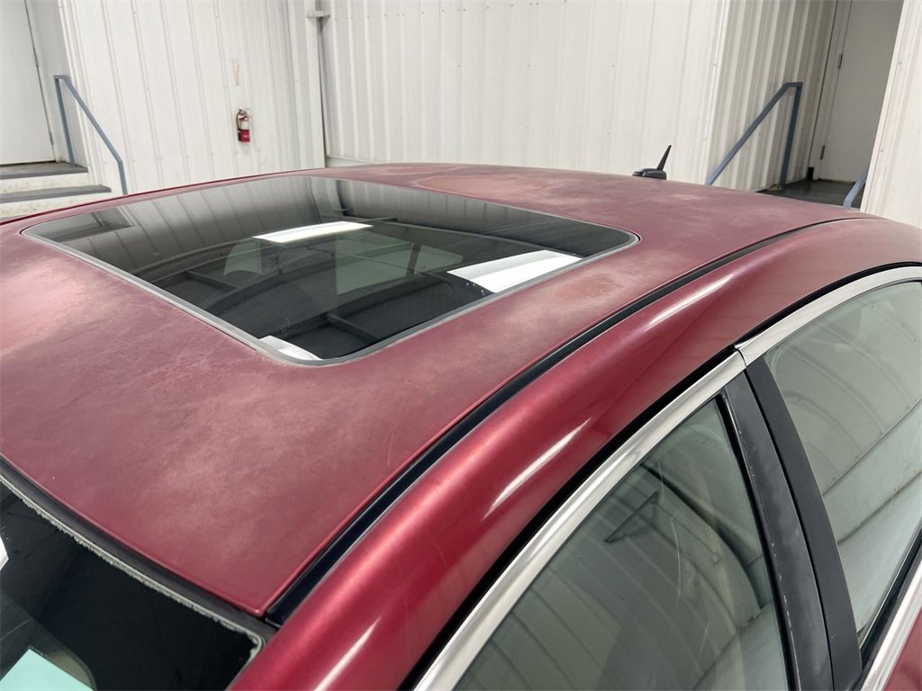 Used 2008 Chevrolet Malibu LTZ image 30