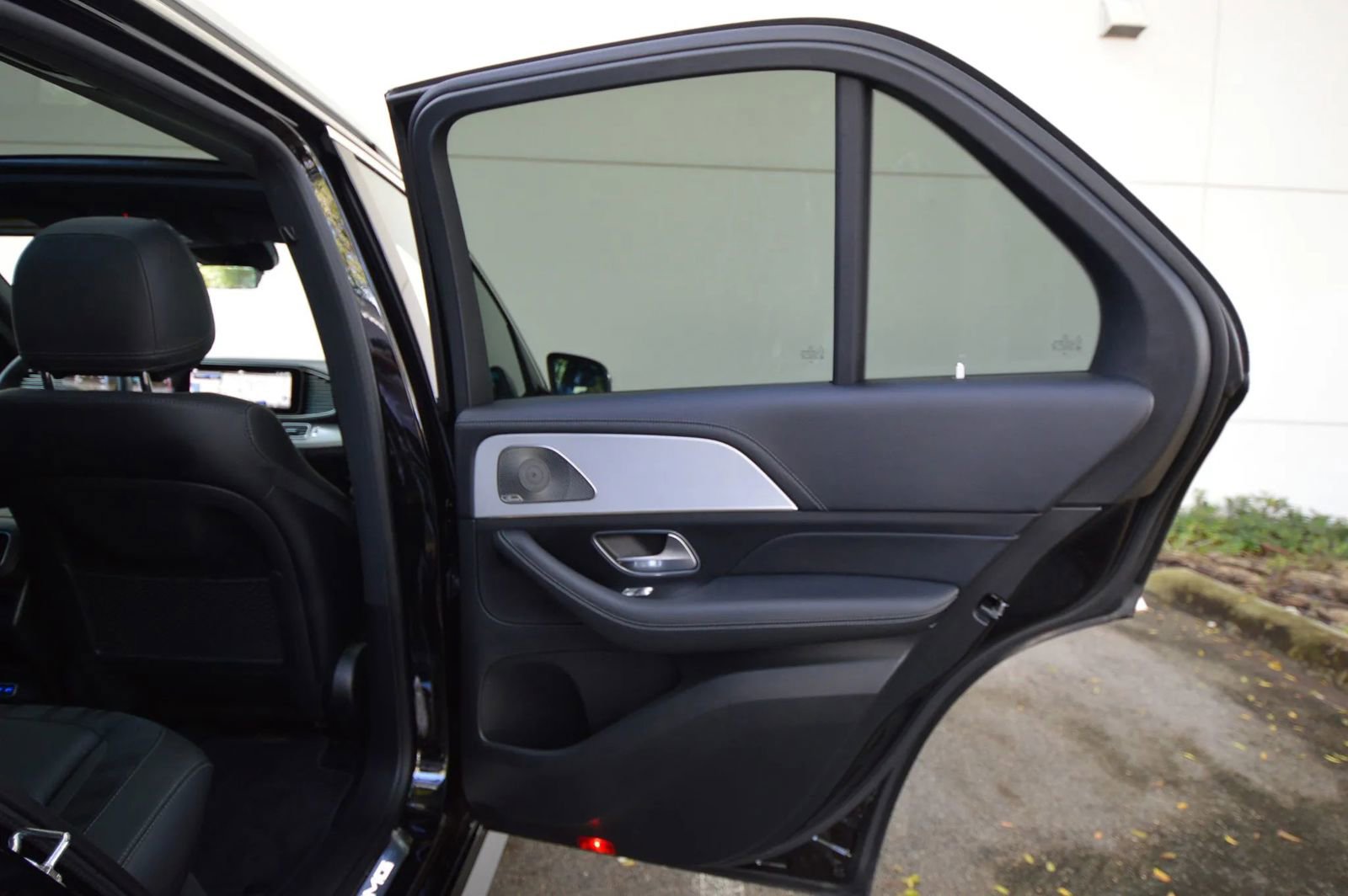 Used 2025 Mercedes-Benz GLE 53 AMG 4MATIC image 59