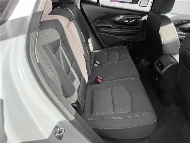 Used 2024 GMC Terrain SLE image 18