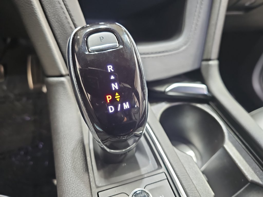 Used 2024 Cadillac XT6 Sport w/ Technology Package AWD/4WD image 28