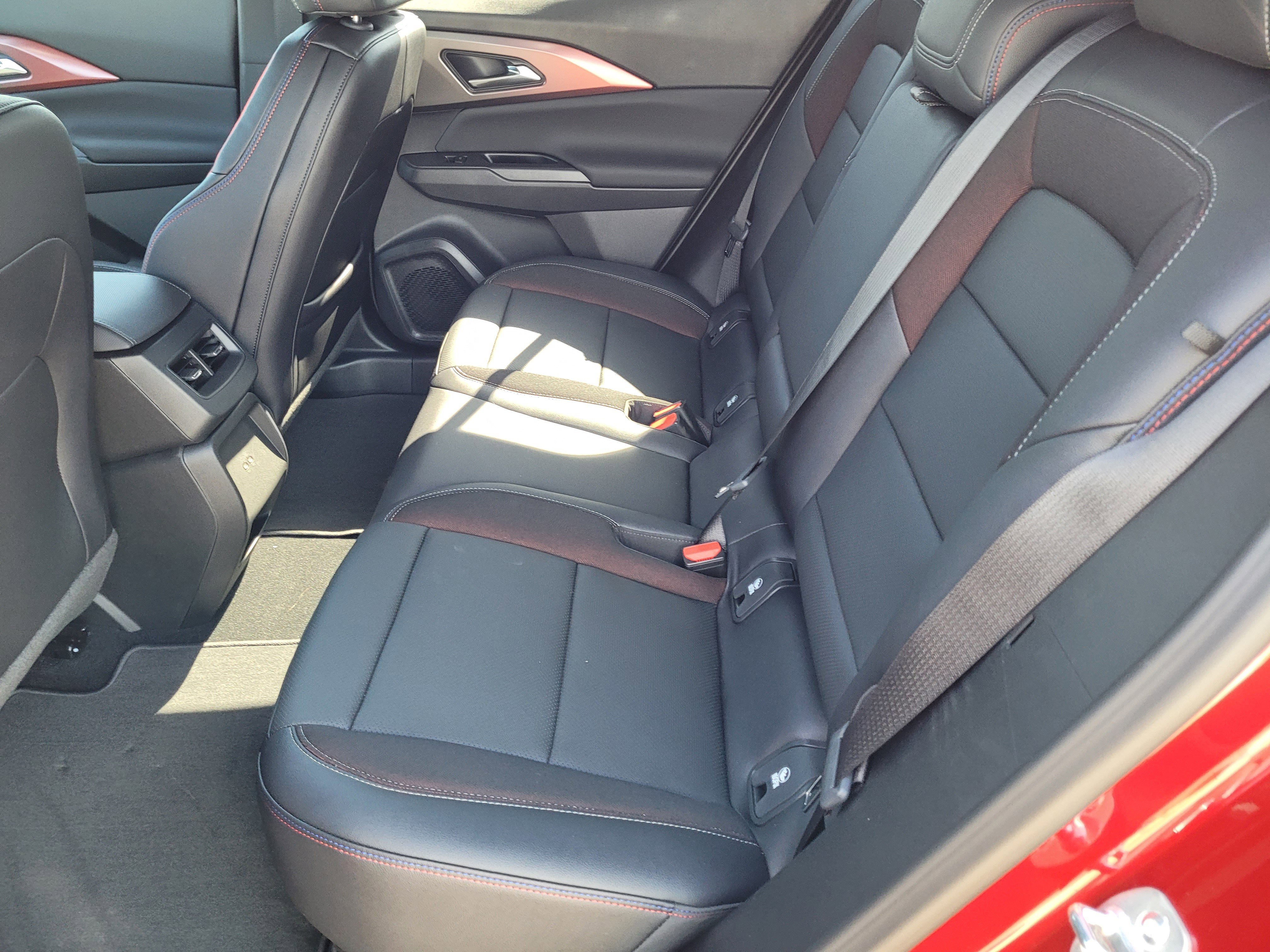 New 2026 Chevrolet Equinox EV RS image 11